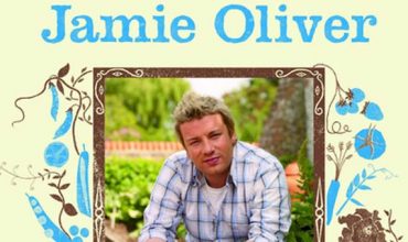 La cucina naturale secondo Jamie Oliver, il cuoco nudo