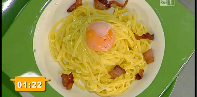 Non c’è 2 senza 3: la Carbonara "scomposta" della Clerici