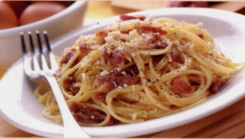 Roberto Giacobbo, specializzato in carbonara