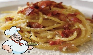 Buon Natale a tutti, in compagnia della carbonara!