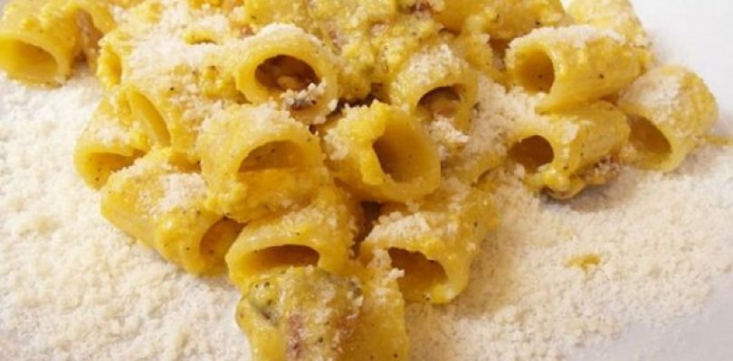 Carbonara: qui si parla di democrazia e di evoluzione