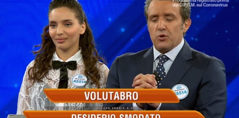 Flavio Insinna e il “volutabro di carbonara”